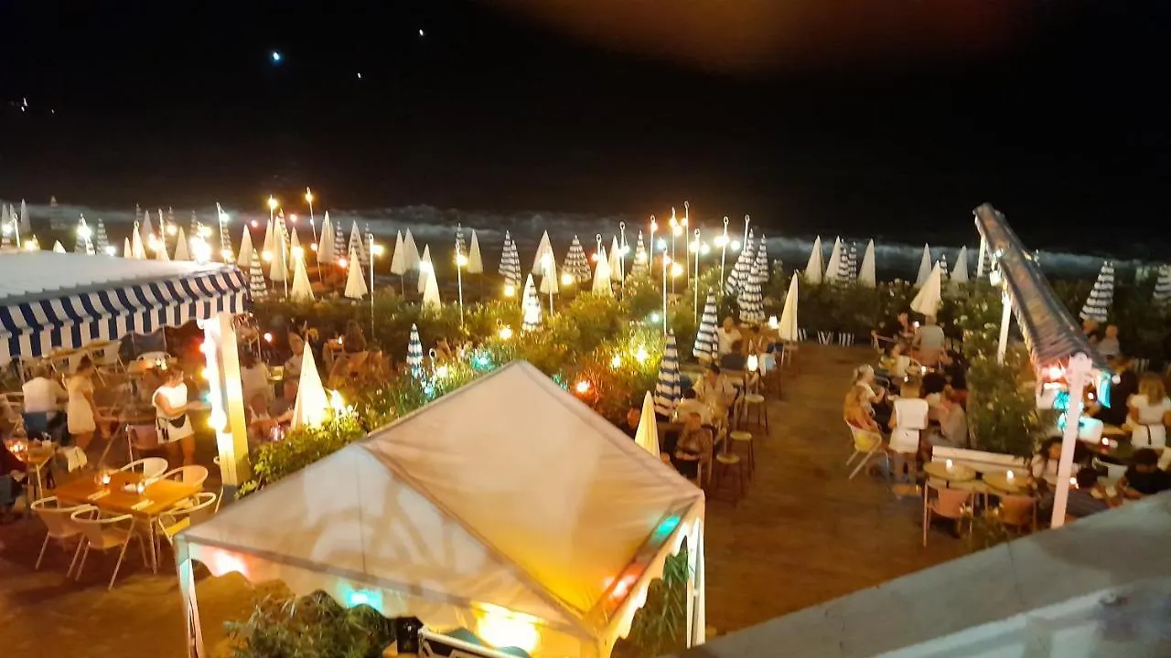 Nice 2 Pieces 200 M Mer Promenade Des Anglais Atypique Original